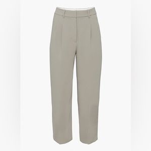 Aritzia Carrot pant